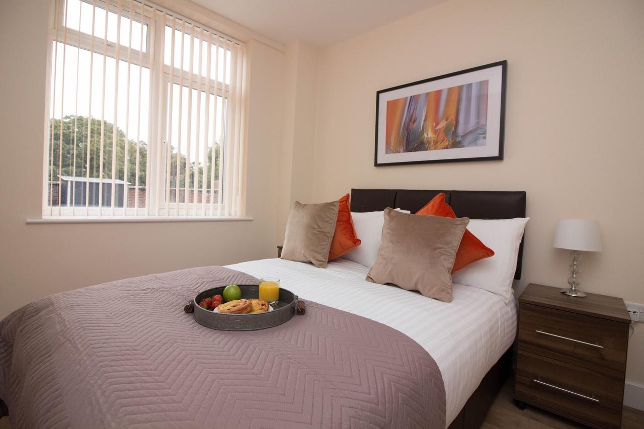 Dpv - Above Bar Street Apartments Southampton Bagian luar foto