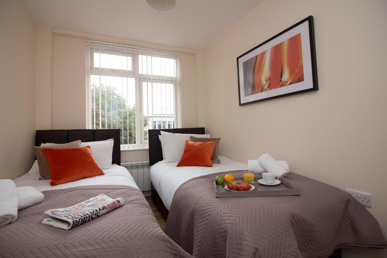 Dpv - Above Bar Street Apartments Southampton Bagian luar foto