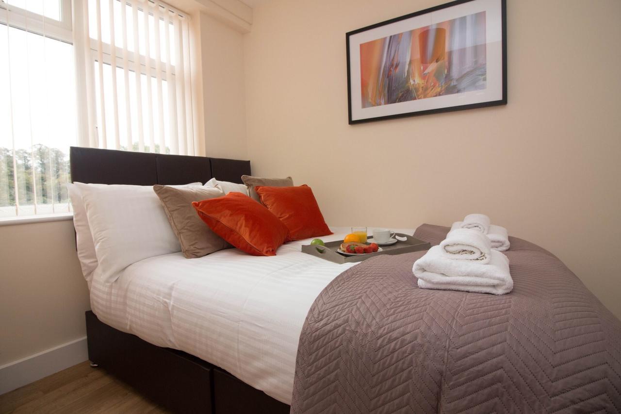 Dpv - Above Bar Street Apartments Southampton Bagian luar foto