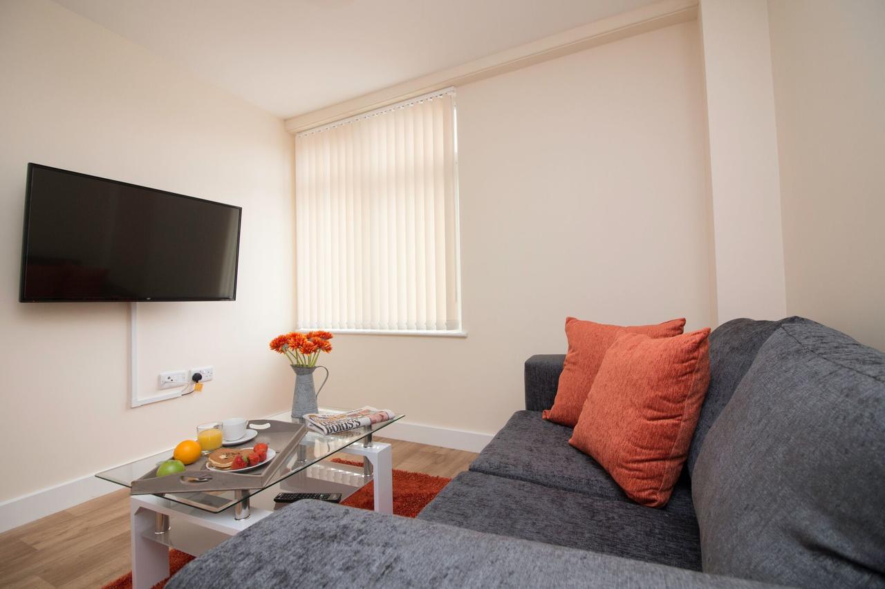 Dpv - Above Bar Street Apartments Southampton Bagian luar foto