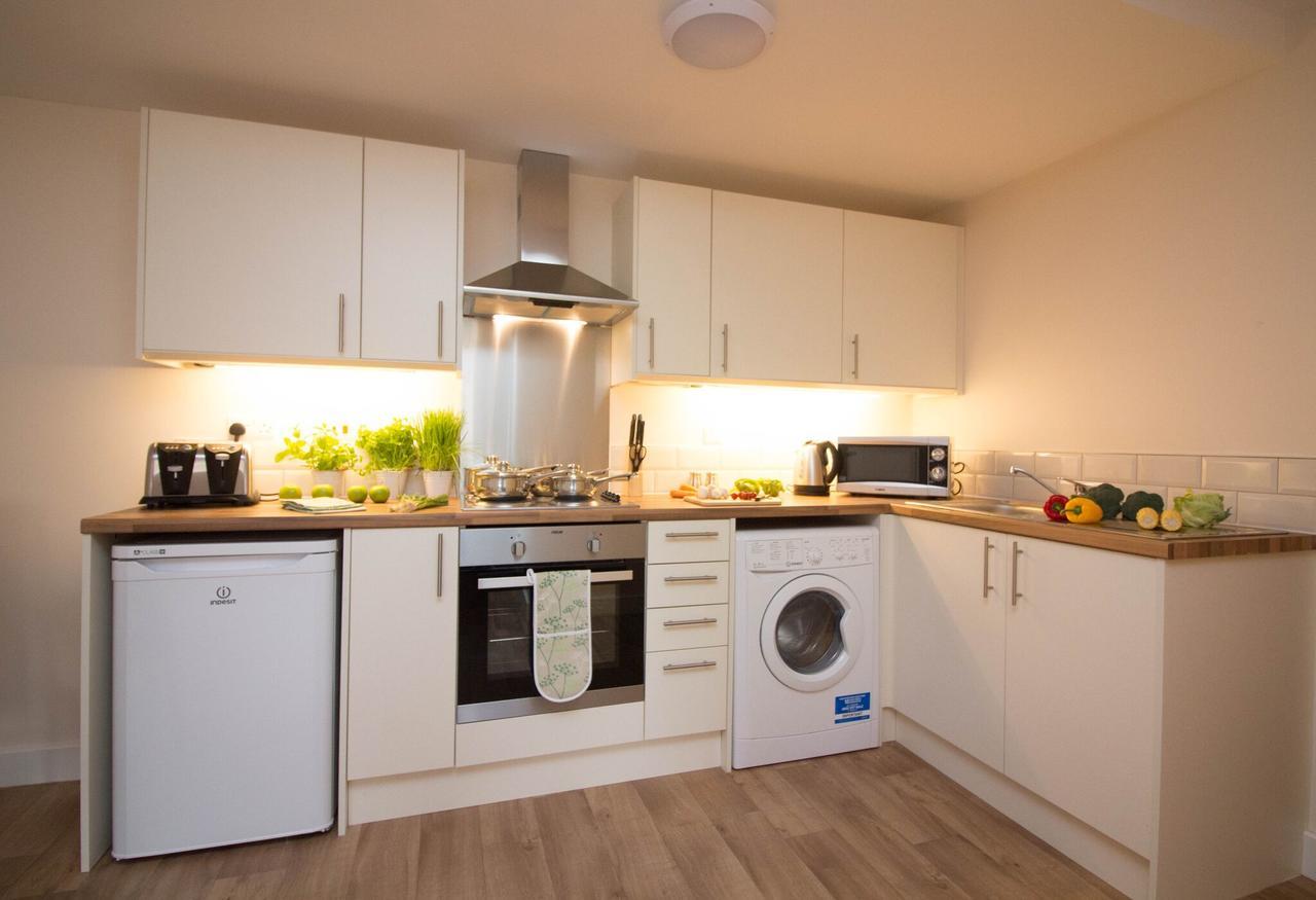 Dpv - Above Bar Street Apartments Southampton Bagian luar foto